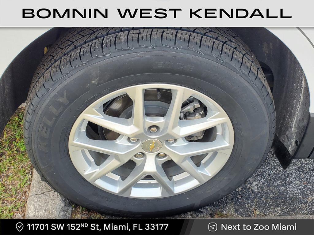 used 2022 Chevrolet Equinox car, priced at $11,490