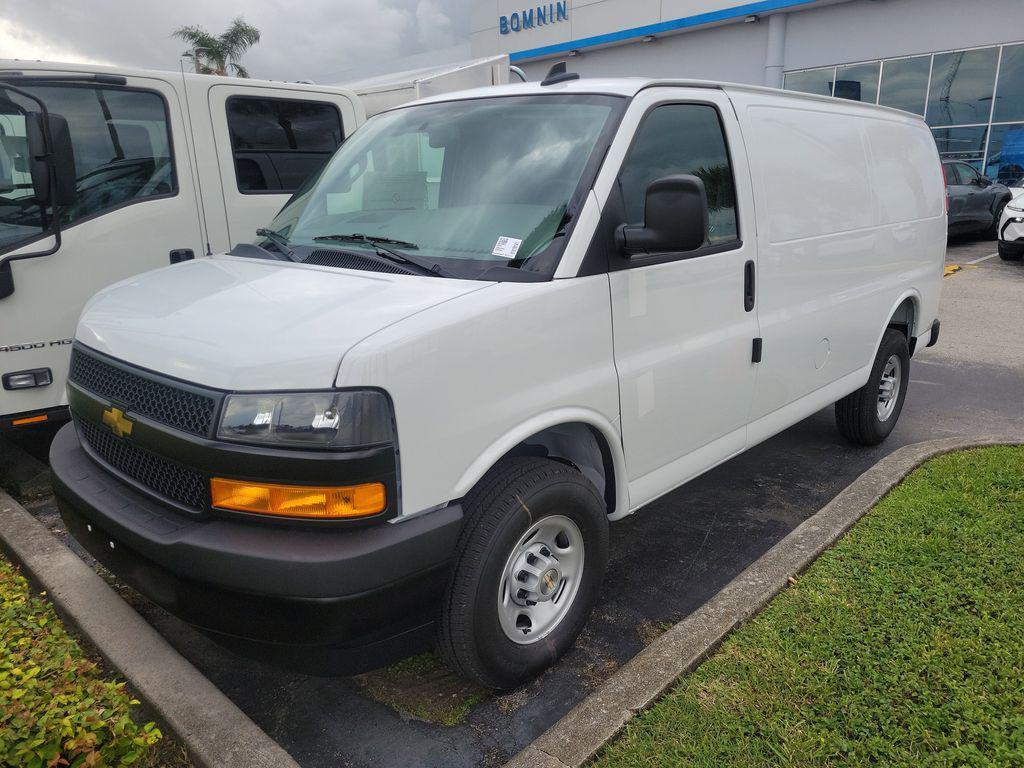 new 2025 Chevrolet Express 2500 car, priced at $35,280