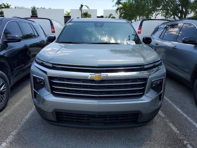 new 2025 Chevrolet Traverse car, priced at $40,226