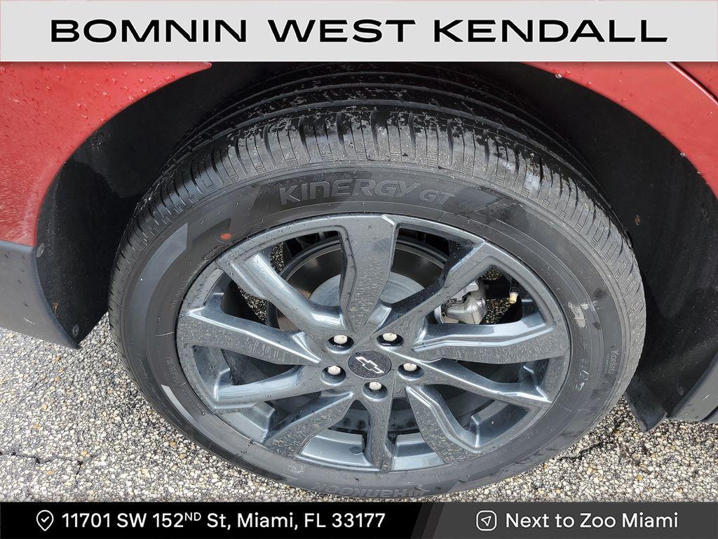 used 2023 Chevrolet Equinox car, priced at $18,990