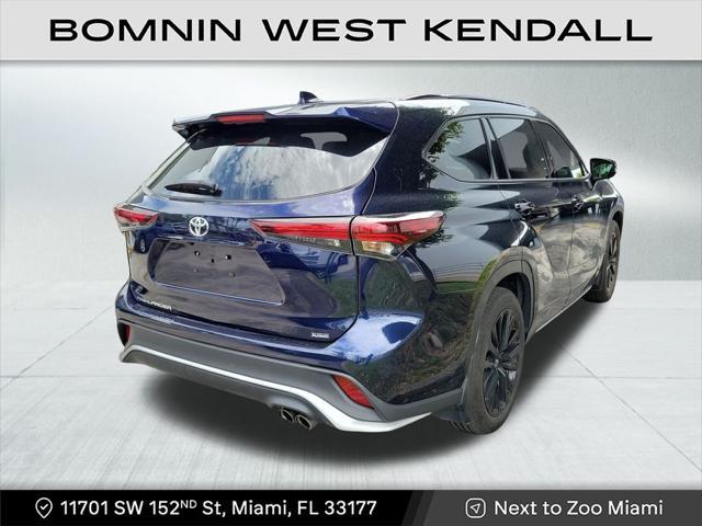 used 2024 Toyota Highlander car, priced at $37,990