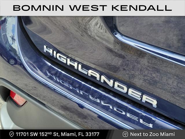 used 2024 Toyota Highlander car, priced at $37,990