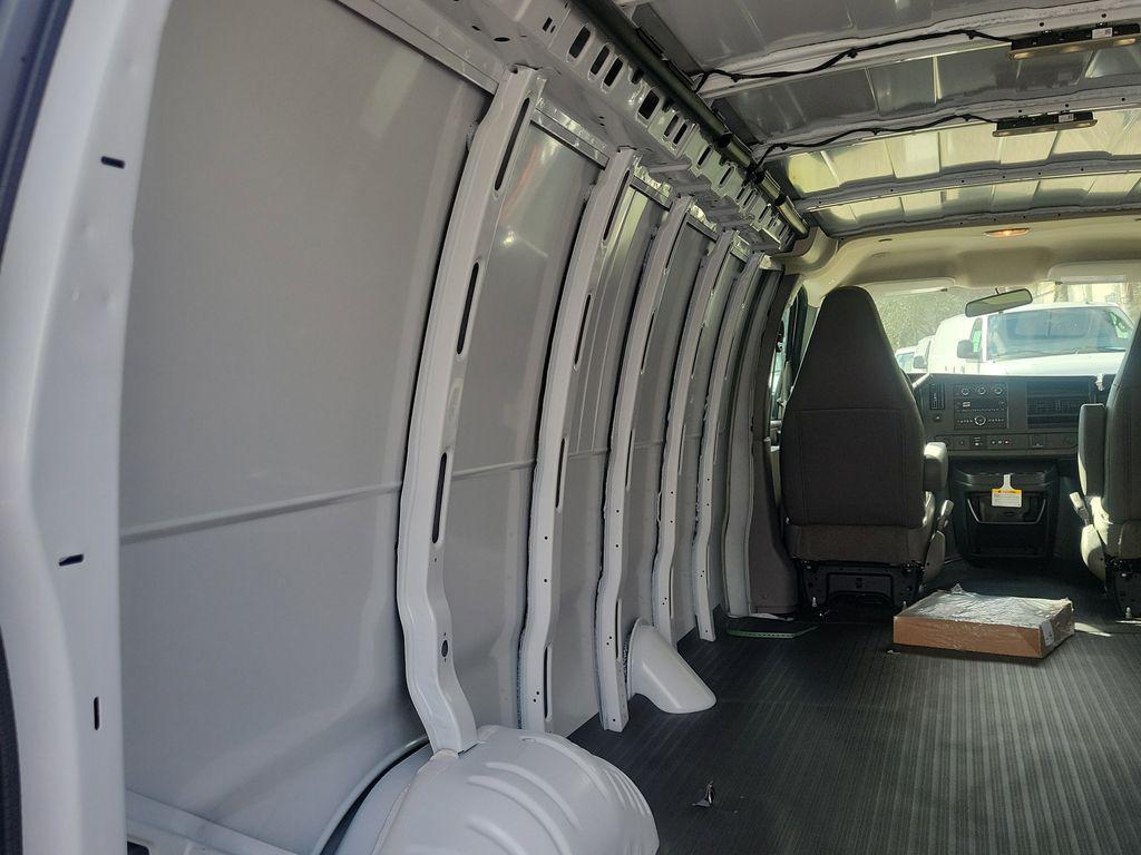 new 2025 Chevrolet Express 2500 car, priced at $39,467