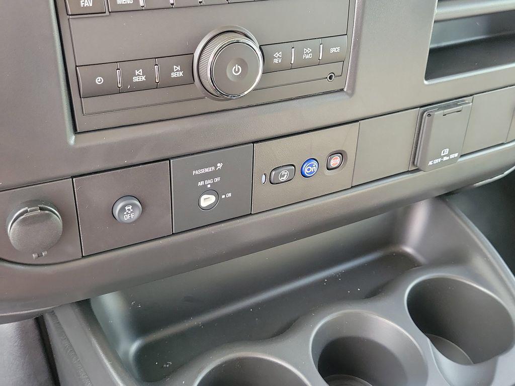 new 2025 Chevrolet Express 2500 car, priced at $39,467