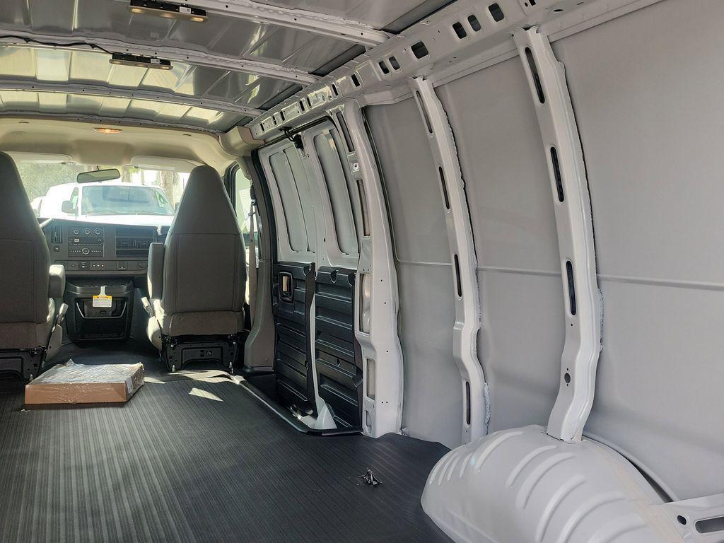 new 2025 Chevrolet Express 2500 car, priced at $39,467