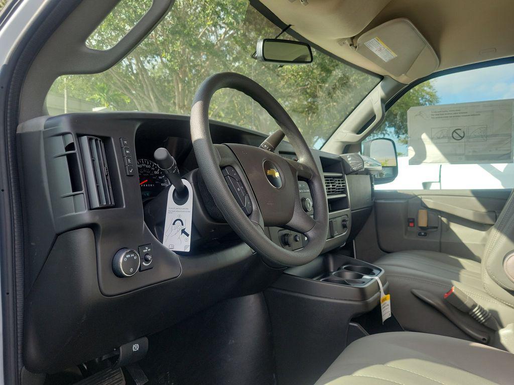 new 2025 Chevrolet Express 2500 car, priced at $39,467