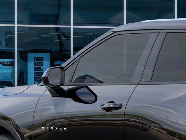 new 2025 Chevrolet Blazer car, priced at $27,995