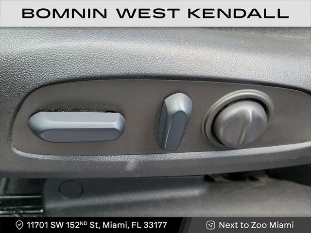 used 2022 Chevrolet Equinox car, priced at $18,990