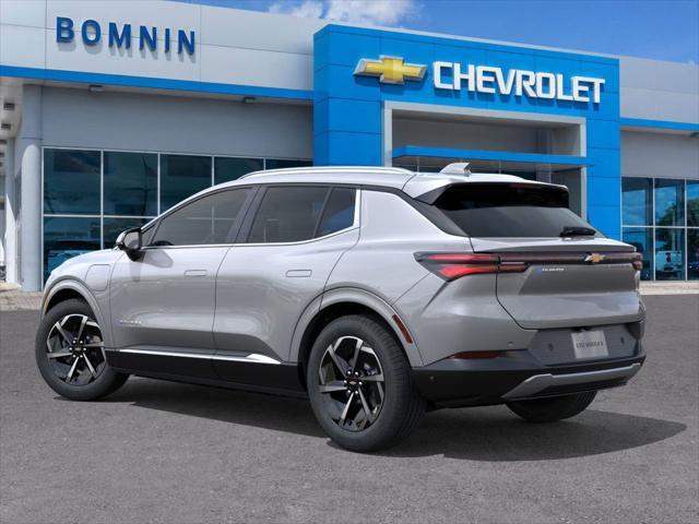 new 2025 Chevrolet Equinox EV car, priced at $36,090