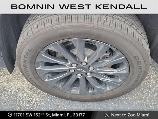 used 2024 Chevrolet Traverse car, priced at $39,990
