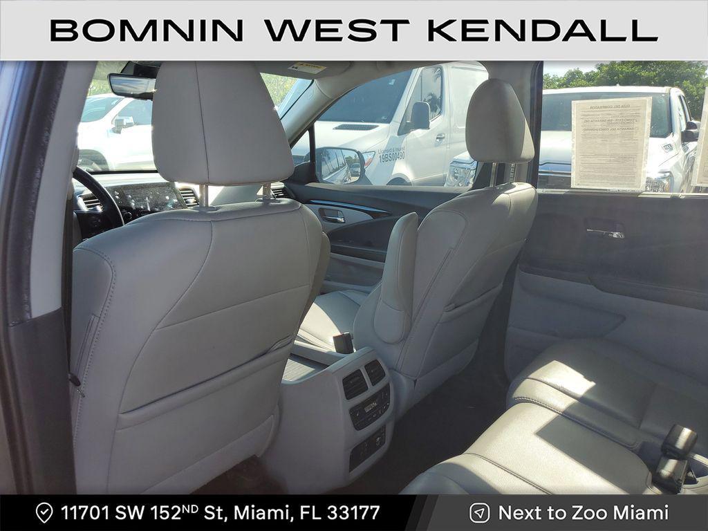 used 2019 Honda Pilot car, priced at $22,990