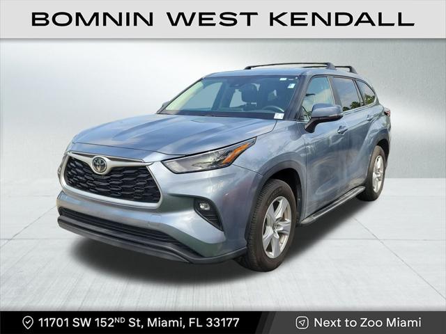 used 2024 Toyota Highlander car, priced at $34,990