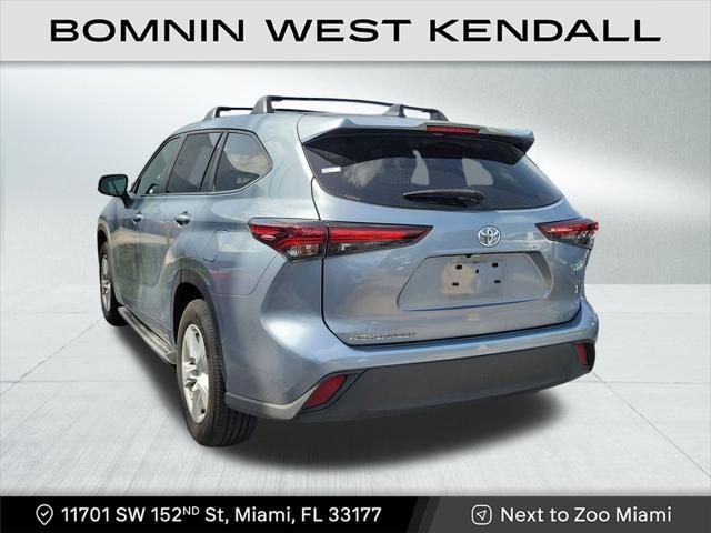 used 2024 Toyota Highlander car, priced at $34,990