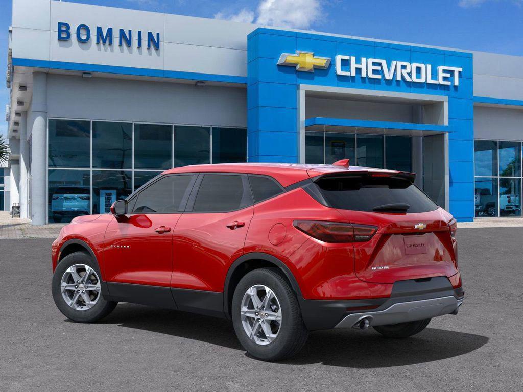 new 2025 Chevrolet Blazer car, priced at $25,995