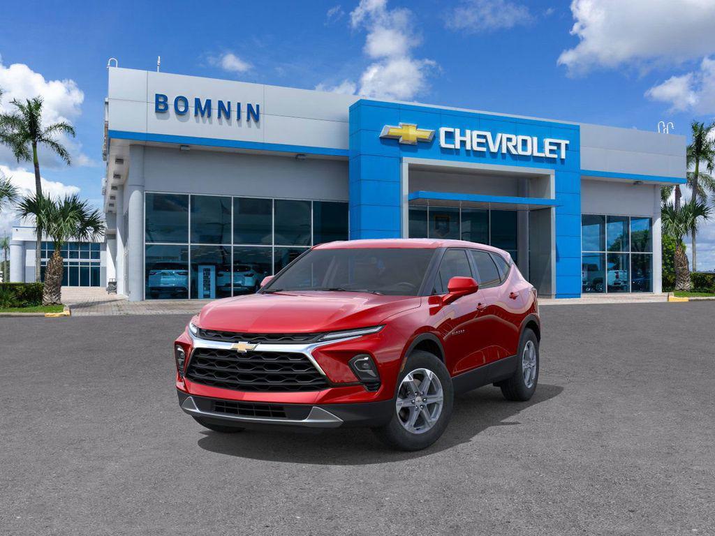 new 2025 Chevrolet Blazer car, priced at $29,090