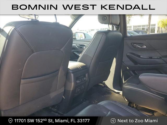used 2023 Chevrolet Traverse car, priced at $37,990
