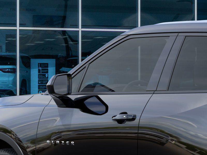 new 2025 Chevrolet Blazer car, priced at $26,260