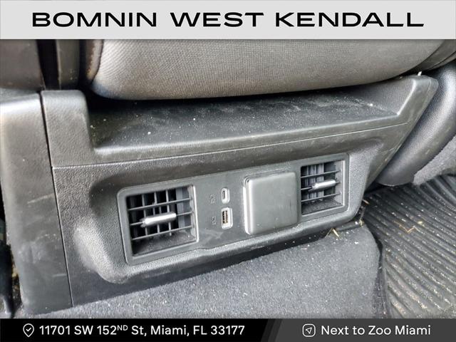 used 2022 GMC Sierra 1500 car, priced at $34,990