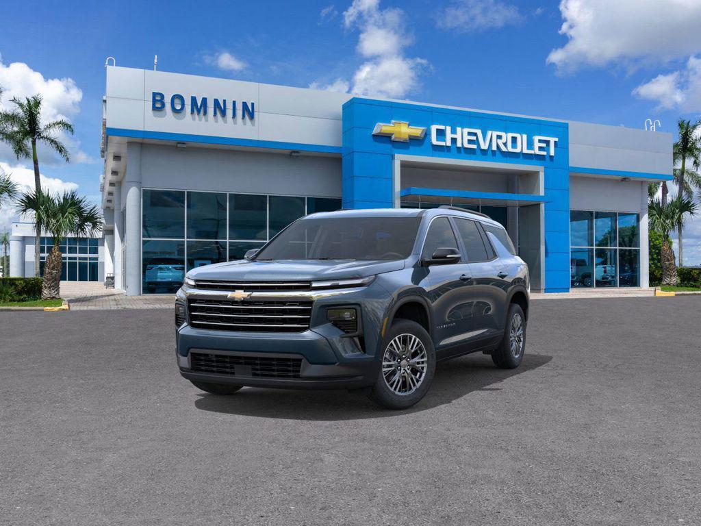 new 2026 Chevrolet Traverse car, priced at $41,195