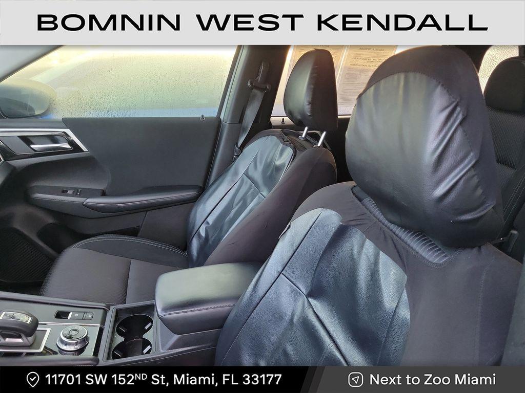 used 2024 Mitsubishi Outlander car, priced at $19,490