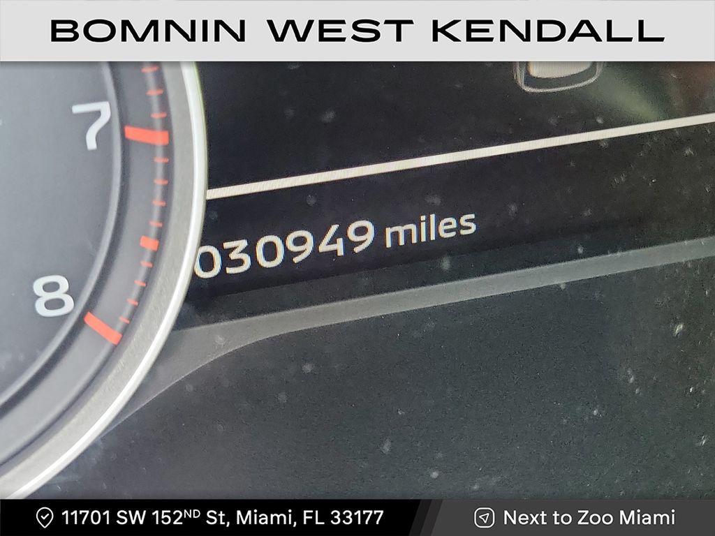 used 2024 Mitsubishi Outlander car, priced at $19,490