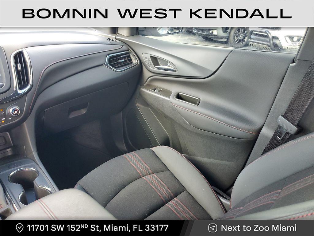 used 2024 Chevrolet Equinox car, priced at $19,490