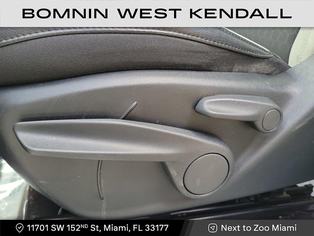 used 2018 Jeep Compass car, priced at $10,990