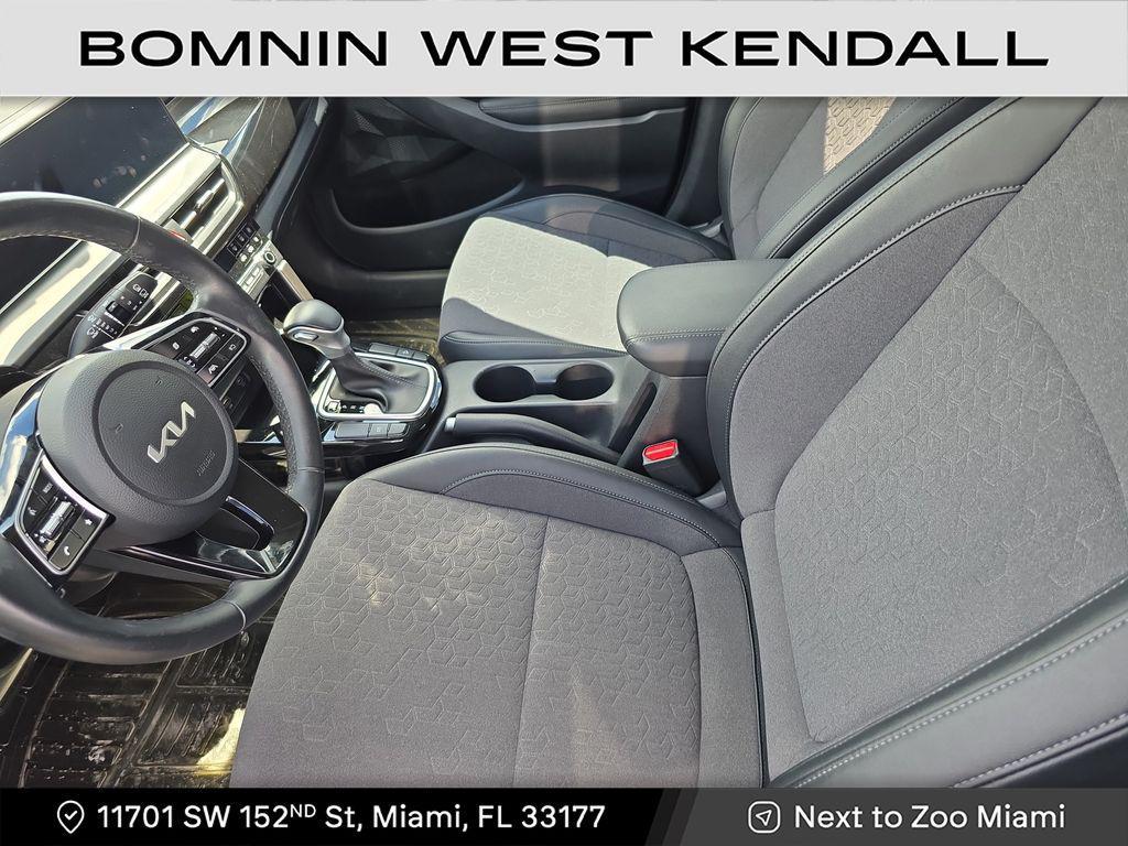 used 2024 Kia Seltos car, priced at $18,490