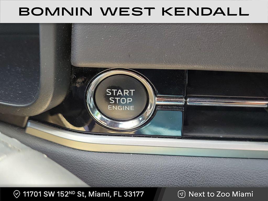 used 2023 Mitsubishi Outlander car, priced at $20,990