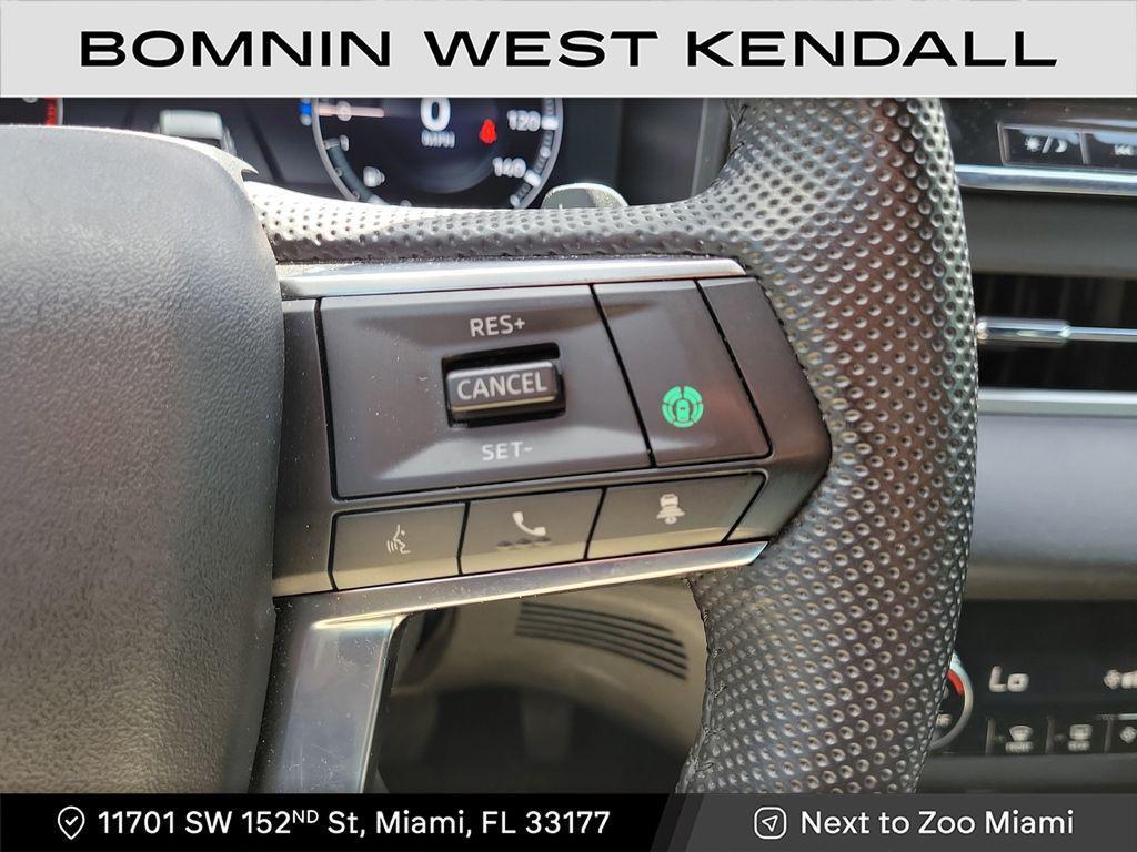 used 2023 Mitsubishi Outlander car, priced at $20,990