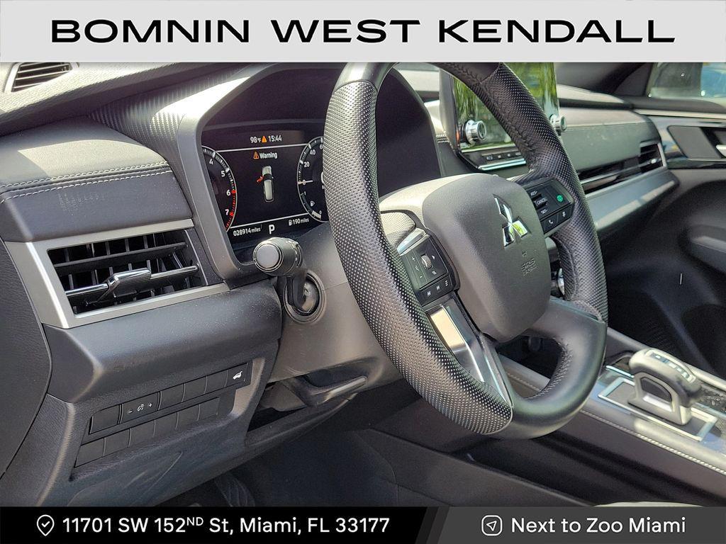used 2023 Mitsubishi Outlander car, priced at $20,990