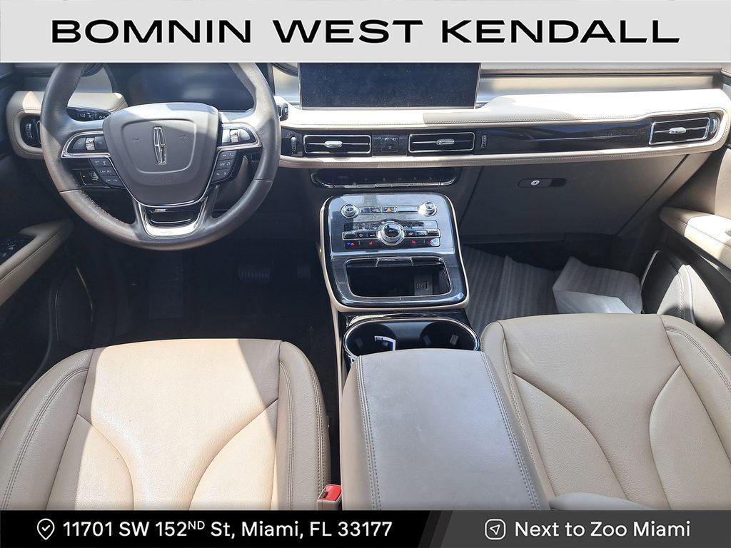 used 2023 Lincoln Nautilus car, priced at $29,990