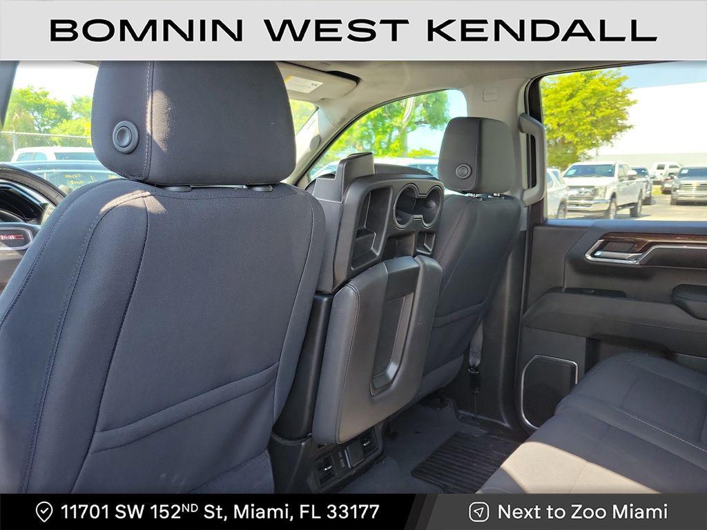 used 2024 GMC Sierra 1500 car, priced at $39,990