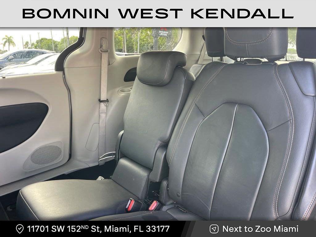used 2017 Chrysler Pacifica car, priced at $9,990