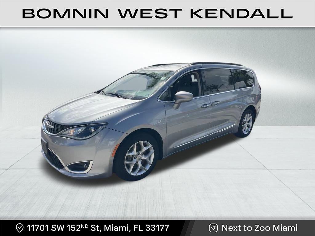 used 2017 Chrysler Pacifica car, priced at $9,990