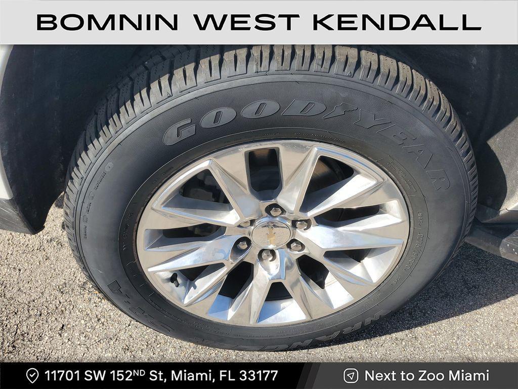 used 2023 Chevrolet Suburban car, priced at $43,490