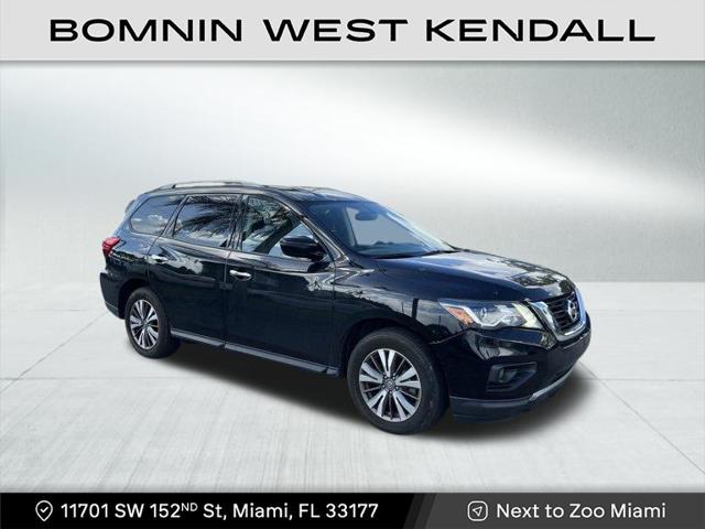 used 2020 Nissan Pathfinder car, priced at $17,990