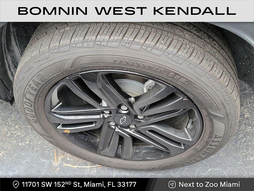 used 2024 Chevrolet Trax car, priced at $23,990