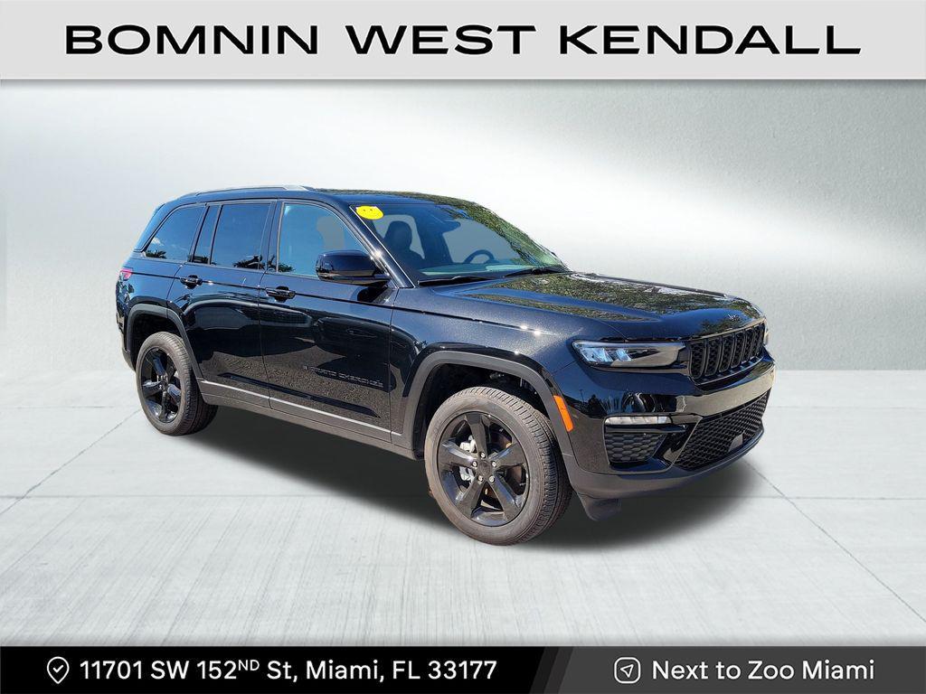 used 2025 Jeep Grand Cherokee car, priced at $38,490