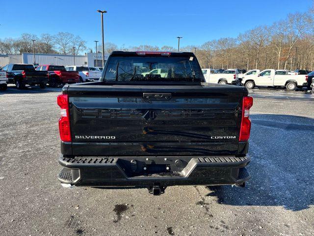 new 2024 Chevrolet Silverado 1500 car, priced at $43,084