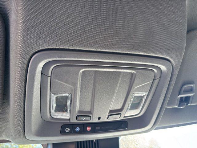 used 2024 Chevrolet Silverado 1500 car, priced at $28,821