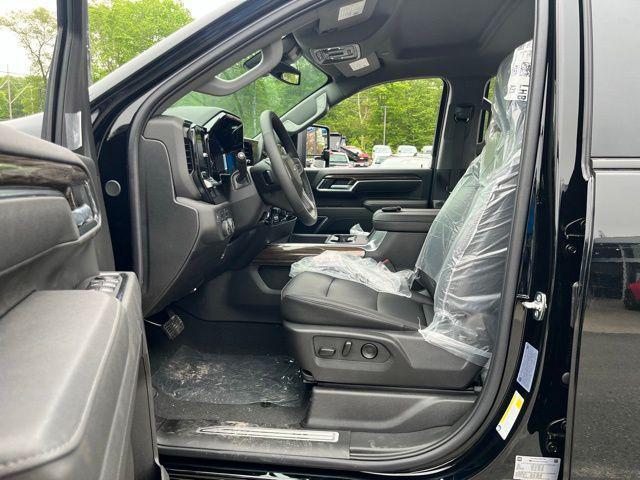 new 2025 Chevrolet Silverado 2500 car, priced at $76,740