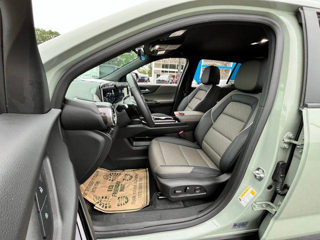 new 2025 Chevrolet Equinox car, priced at $32,907