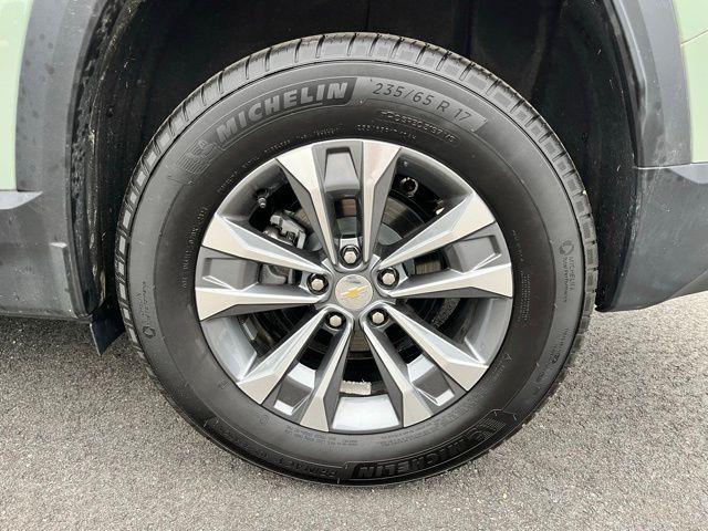 new 2025 Chevrolet Equinox car, priced at $32,907