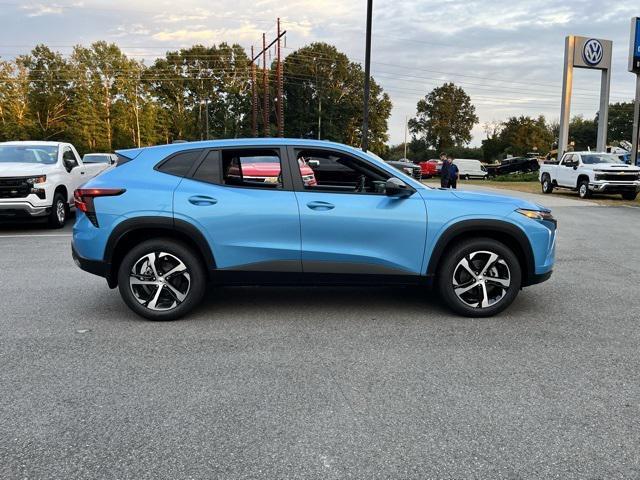 new 2025 Chevrolet Trax car, priced at $25,405