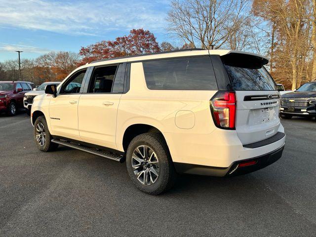 new 2024 Chevrolet Suburban car, priced at $75,655