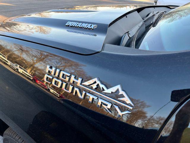 new 2025 Chevrolet Silverado 1500 car, priced at $71,575