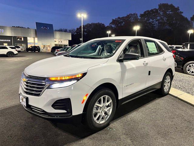 new 2024 Chevrolet Equinox car, priced at $24,612