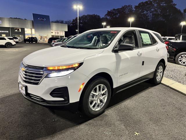 new 2024 Chevrolet Equinox car, priced at $28,095