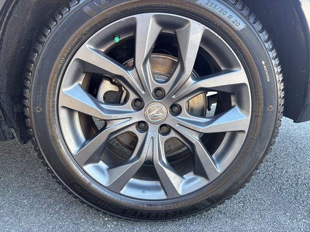 used 2022 Acura MDX car, priced at $38,589
